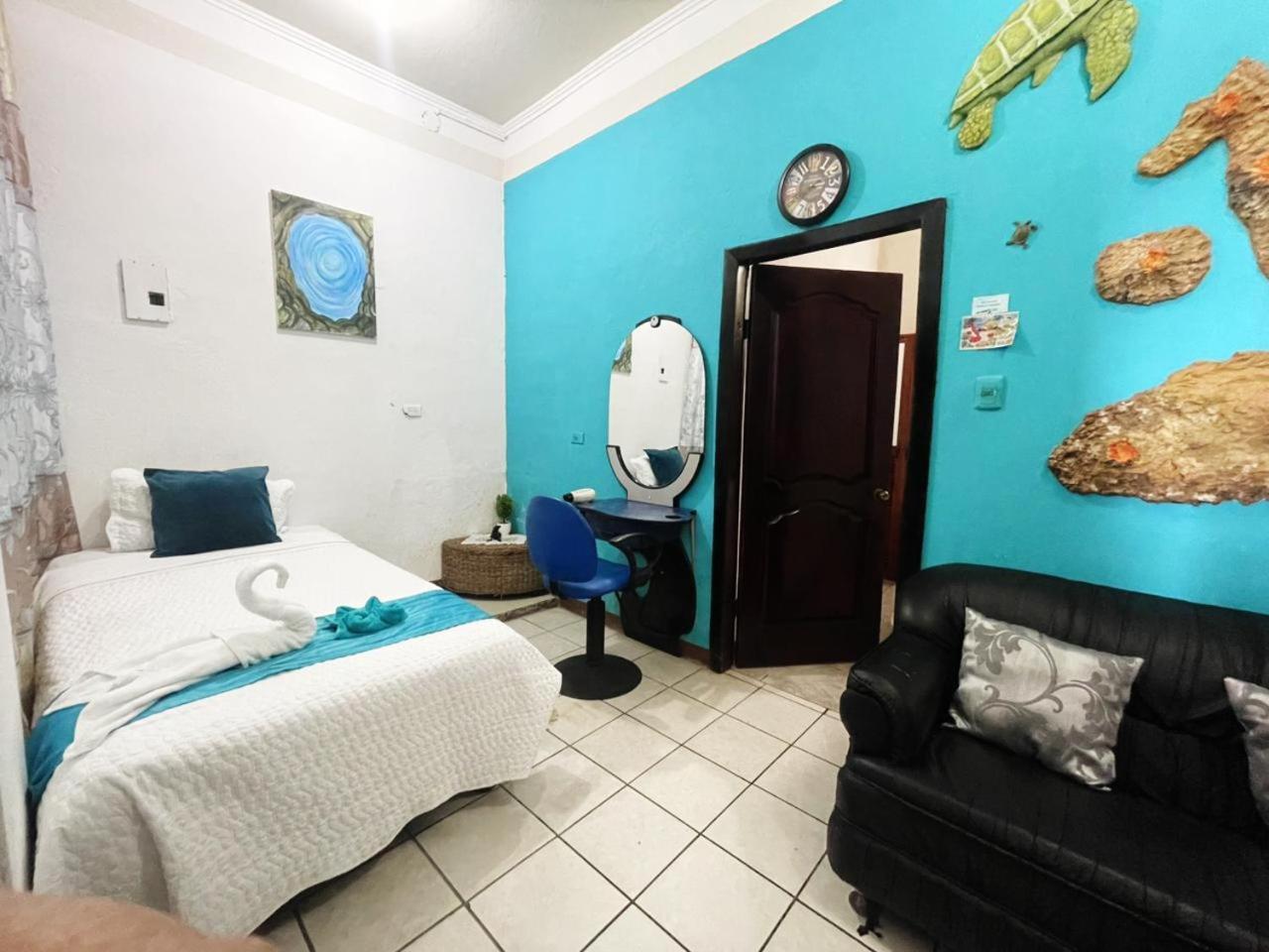 Suite Galarous Island Puerto Ayora  Esterno foto